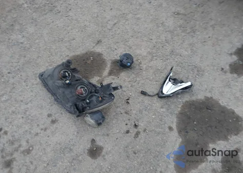 2010 Toyota Rav4 Limited z USA, uszkodzony, nr VIN 2T3YF4DV1AW027946